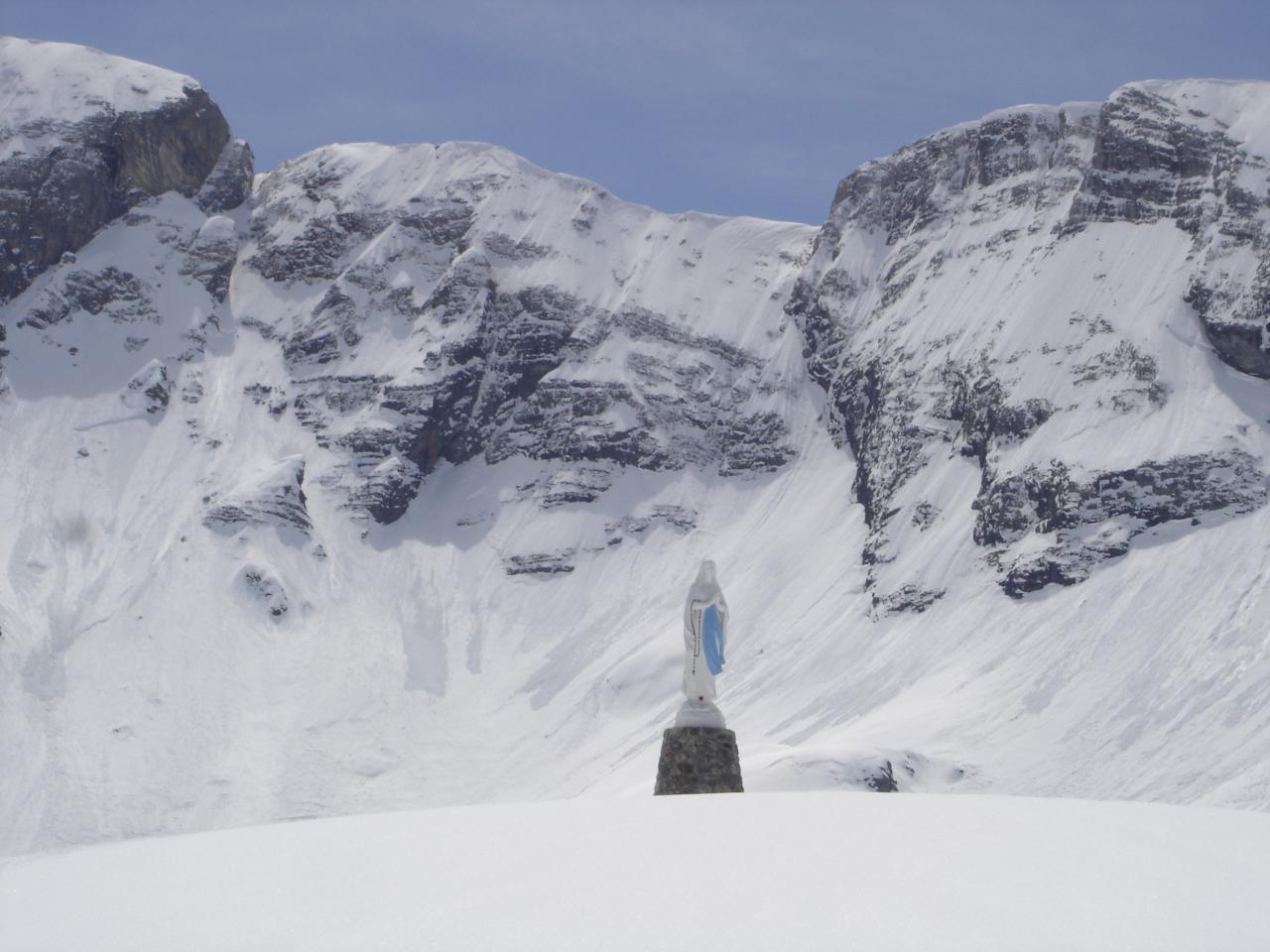 La vierge du cirque de Troumouse